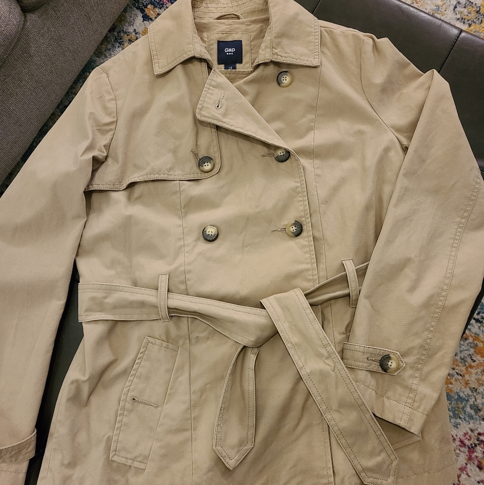 Gap Khaki Trenchcoat